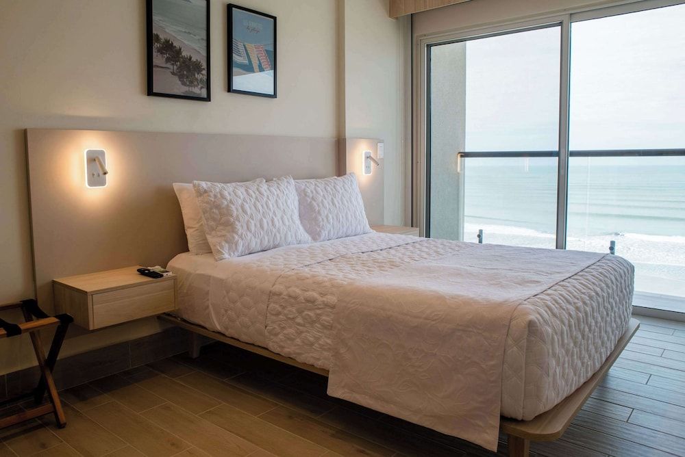 Radisson Riviera Panama 2