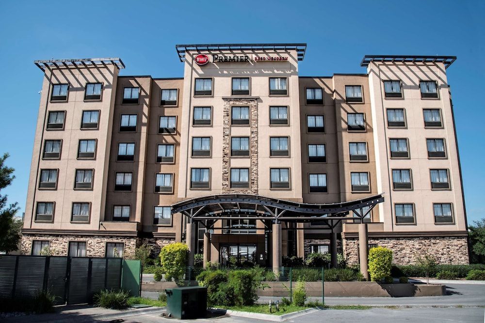 Best Western PREMIER Monterrey Aeropuerto 1