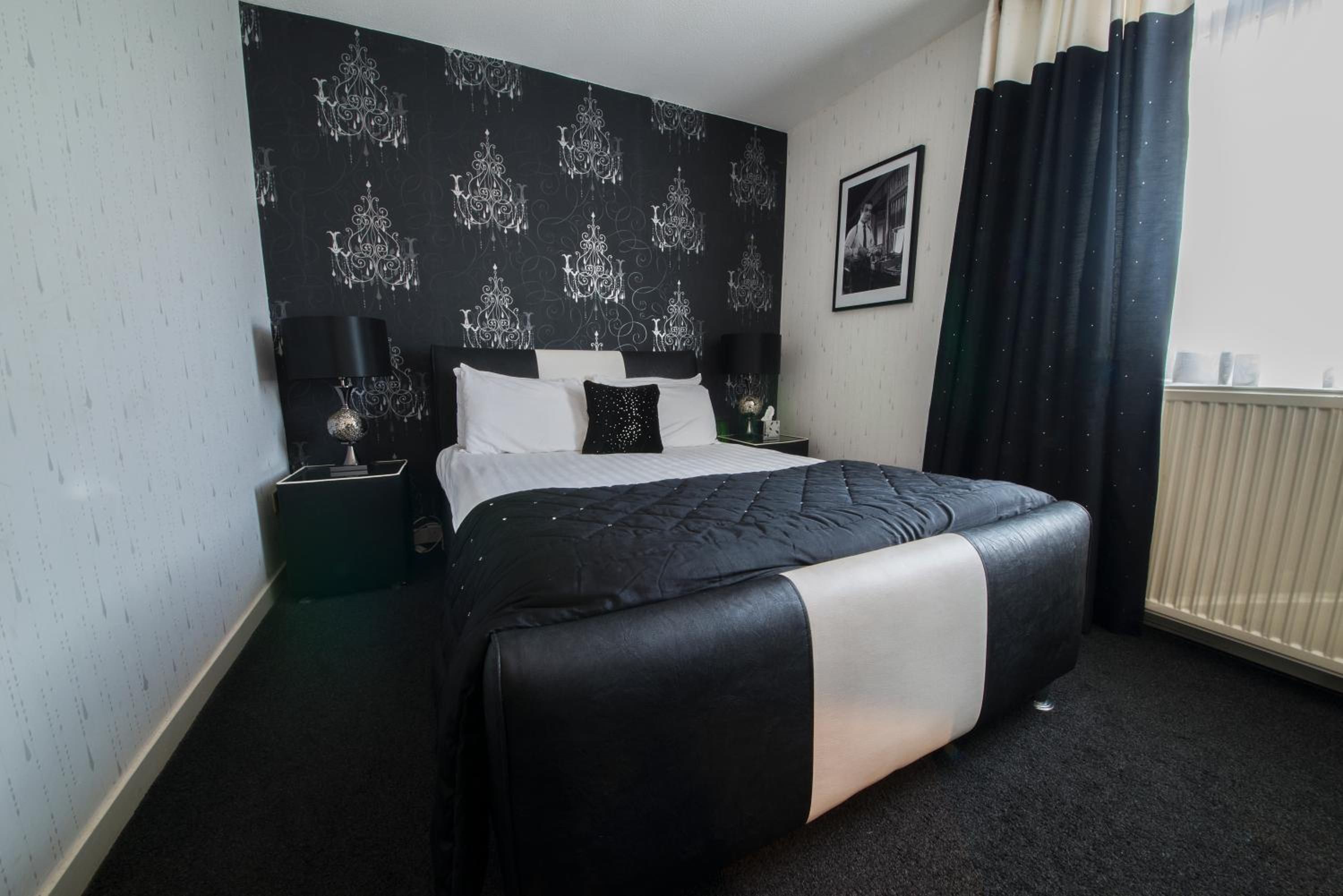 The Burnside Hotel 2