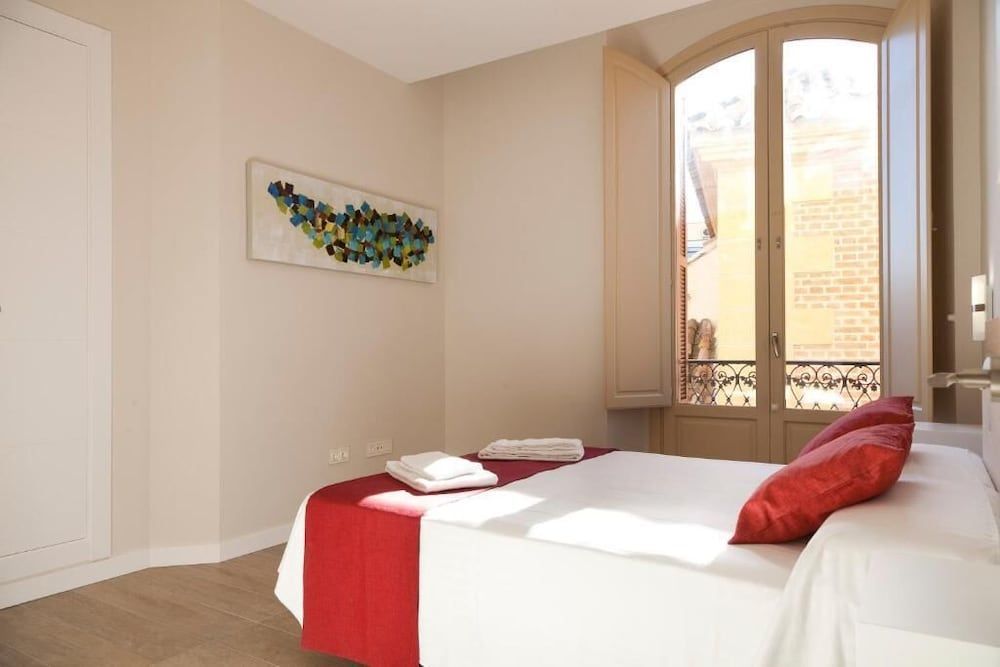Apartamentos Pinar Málaga Centro - Carretería 2