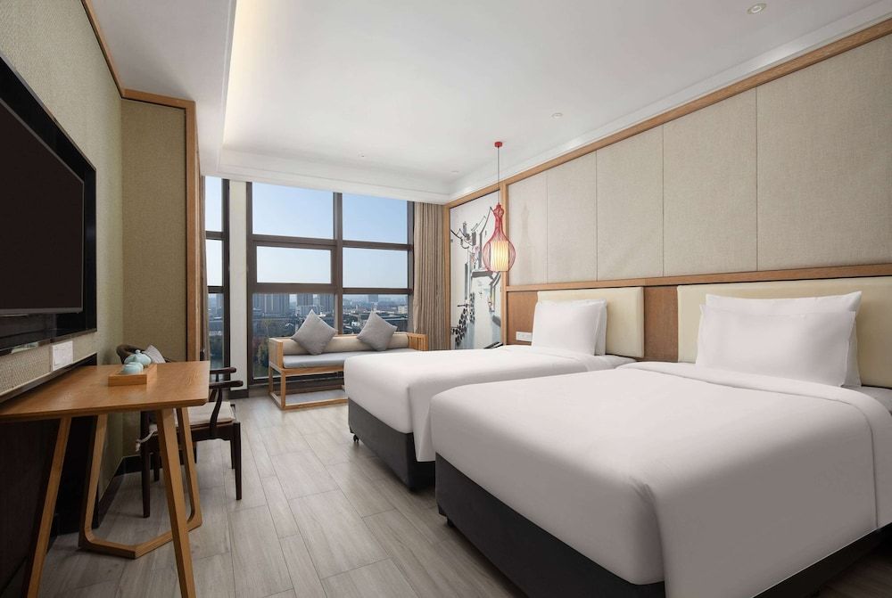 Days Inn by Wyndham Shaoxing Yuecheng 1