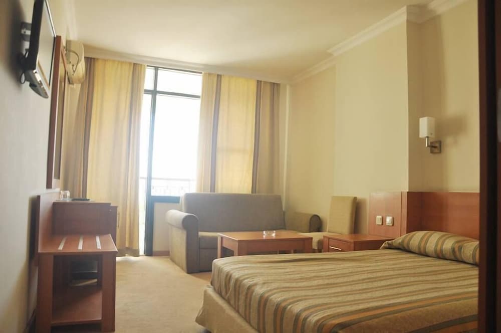 Elysee Rive Hotel 1