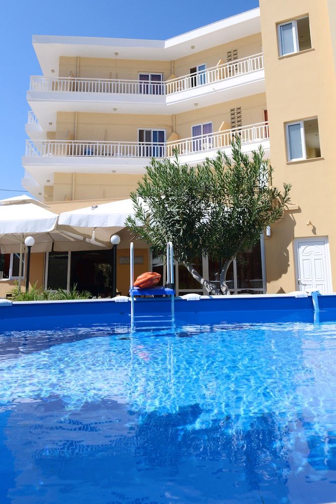 Marine Congo Hotel 1