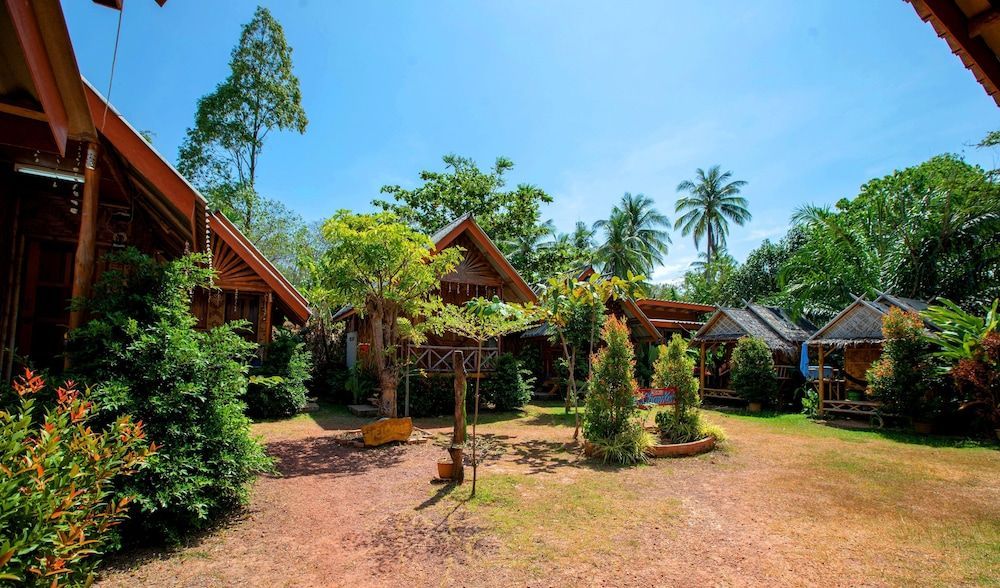 O k Chawkoh Bungalow 2