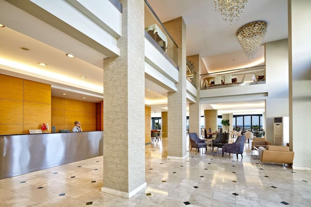 Ayvalik Cinar Hotel 2