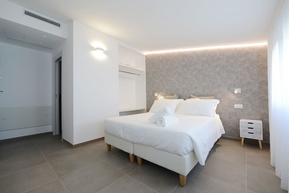 Miramed rooms 1