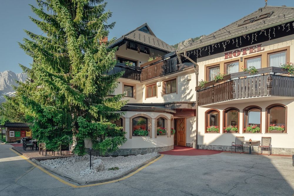 Garni Hotel Miklič 1