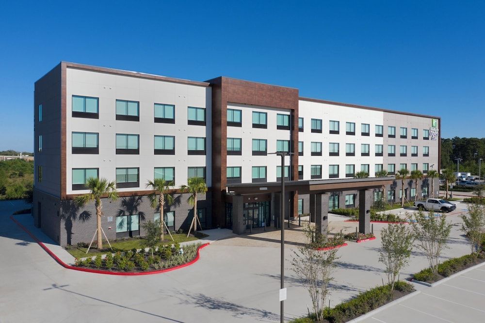 Holiday Inn Express & Suites SPRING - WOODLANDS AREA by IHG 1