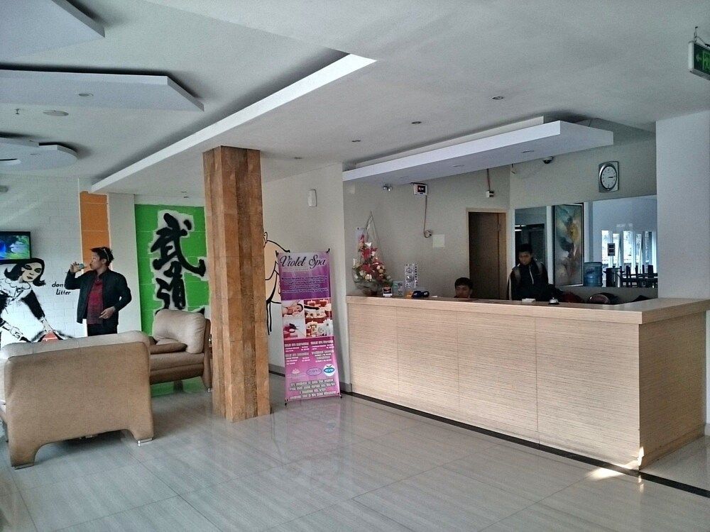 Eve Hotel 1