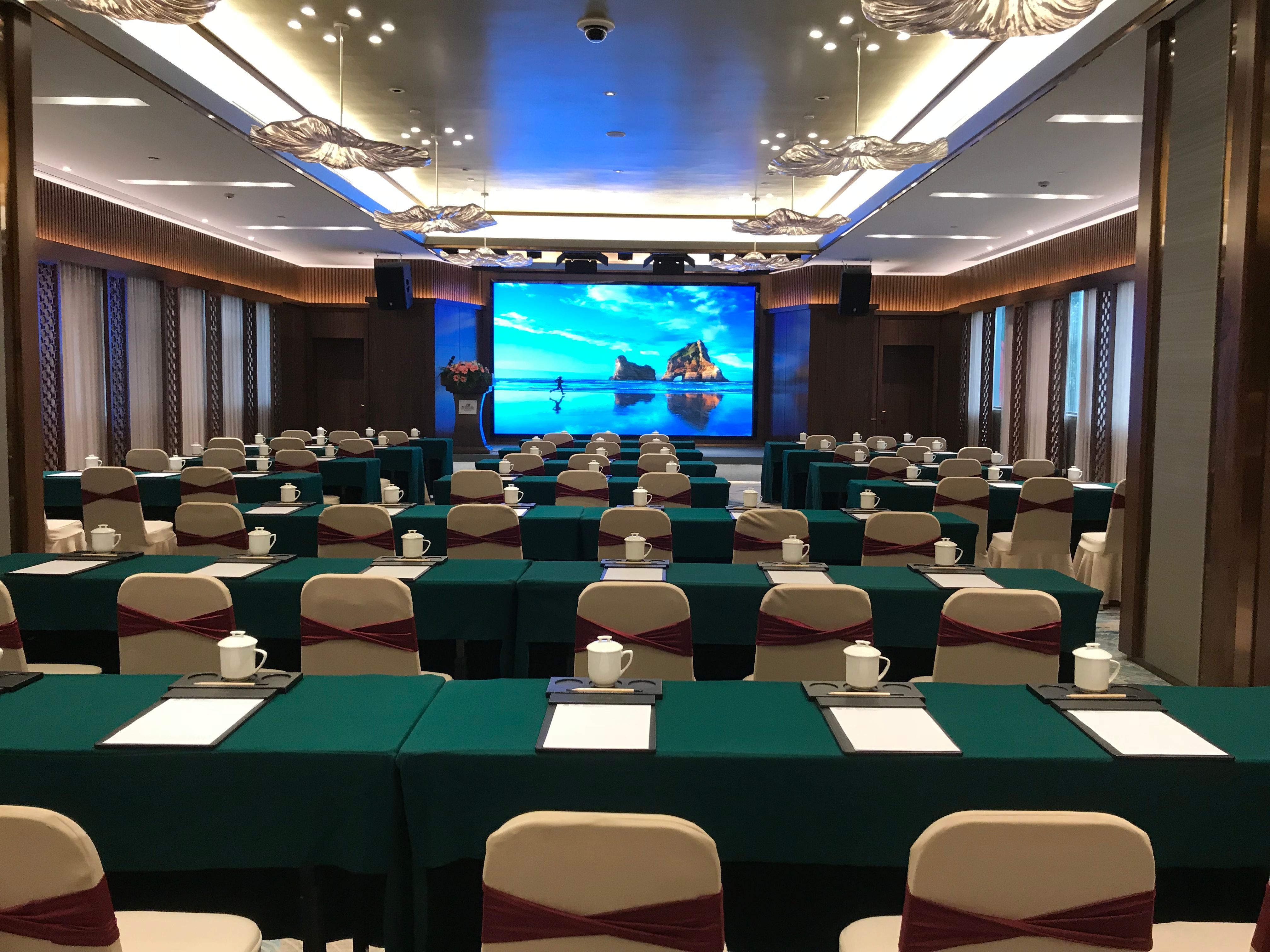Xiamen Jingmin Central Hotel 2