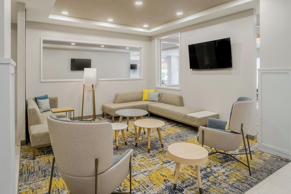 TownePlace Suites by Marriott Boynton Beach 2