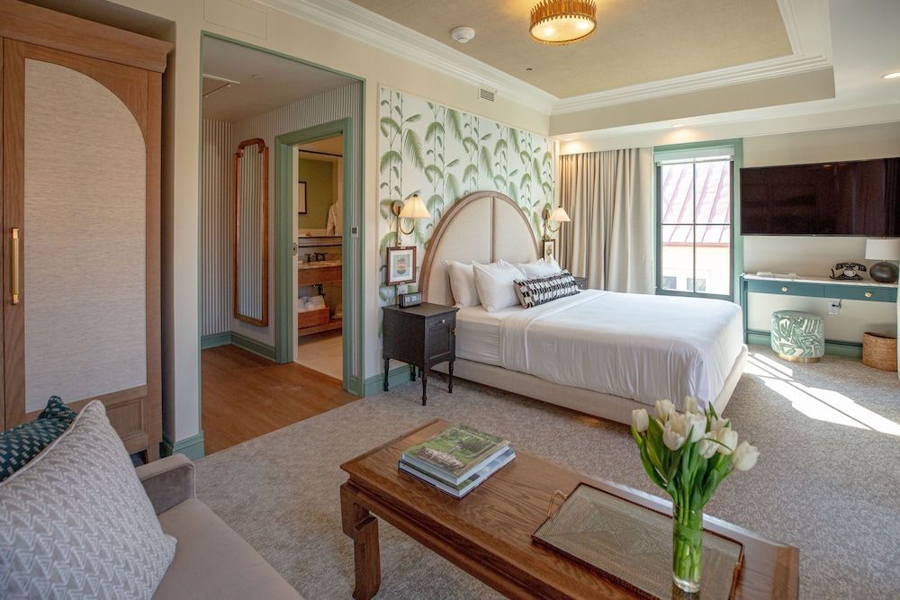 The Palmetto Hotel, Charleston 1