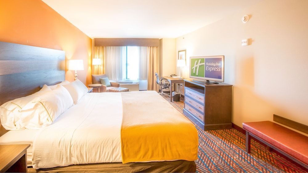 Holiday Inn Express WICHITA SOUTH by IHG 2