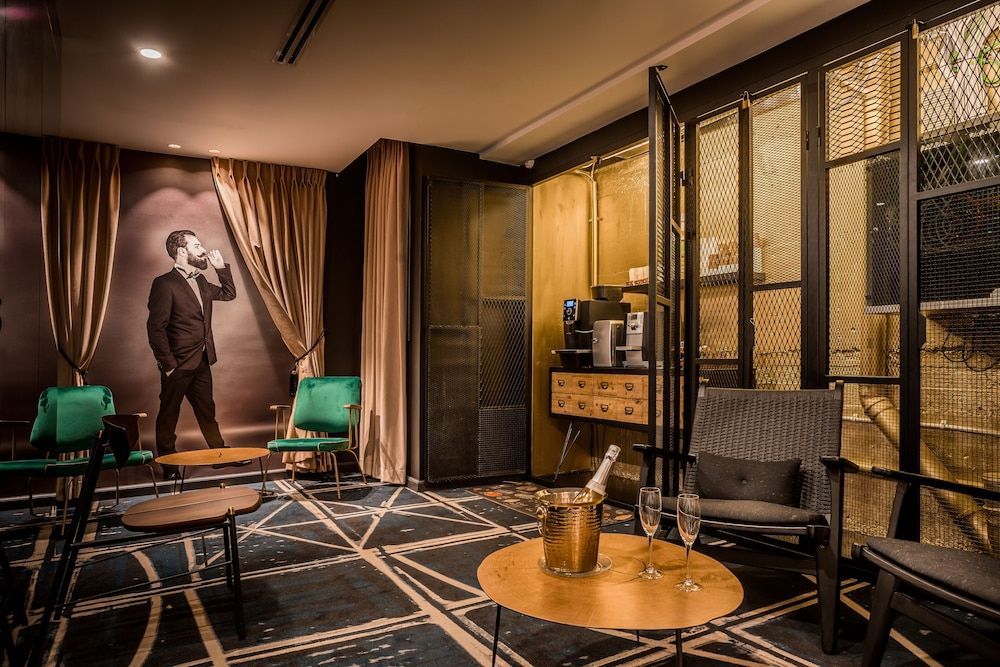 Embassy Hotel Tel Aviv 1