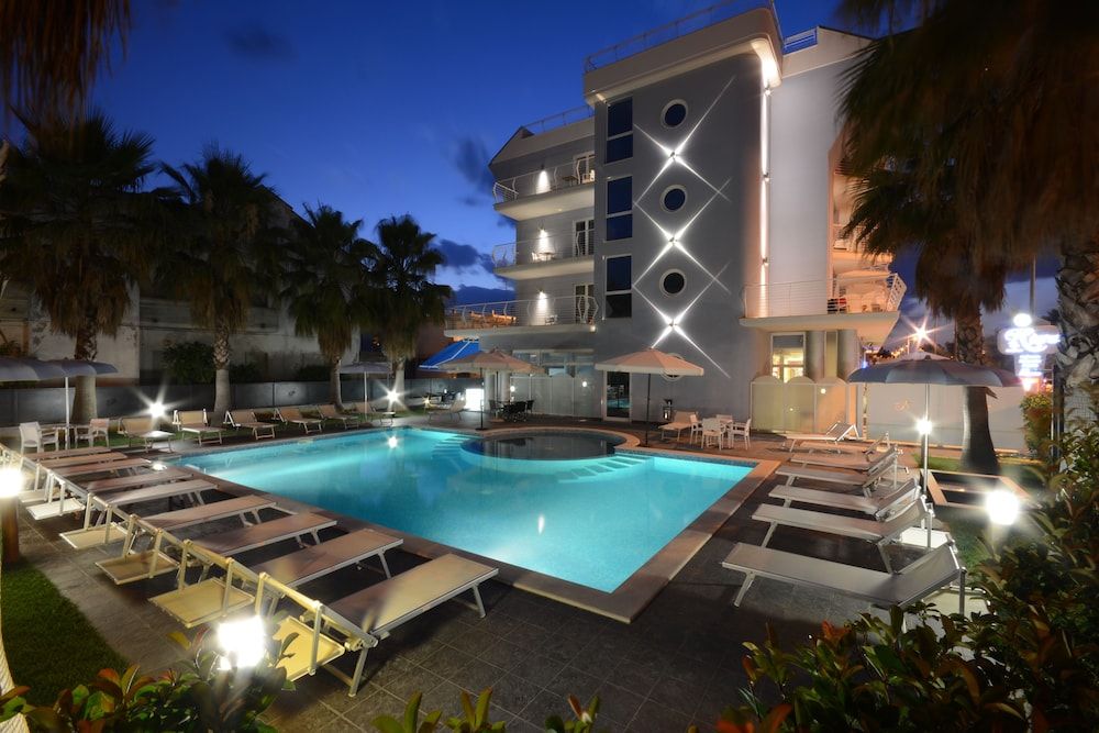 Kiara Residence 1