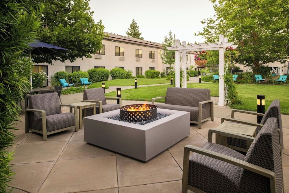 Courtyard by Marriott Vacaville 1