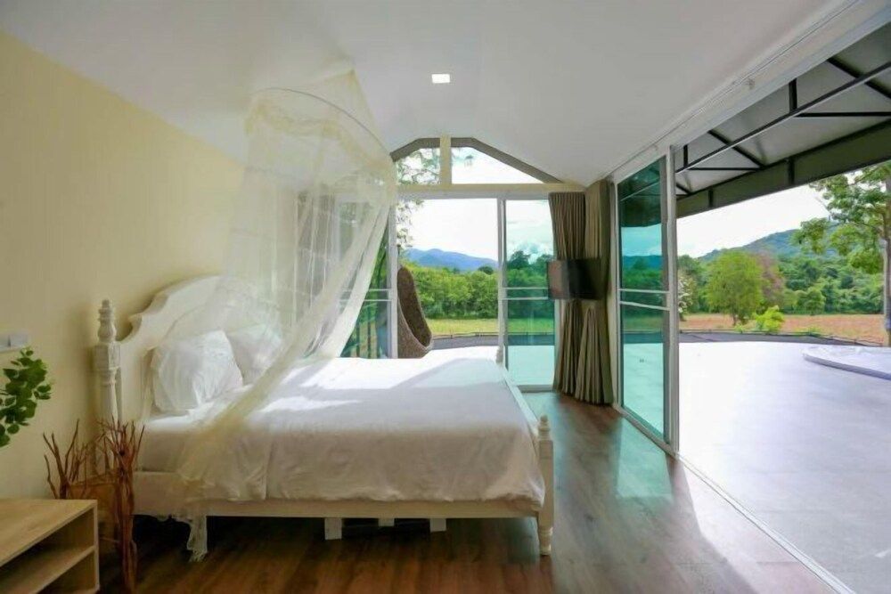 Little Tree House(3 bedrooms) 1