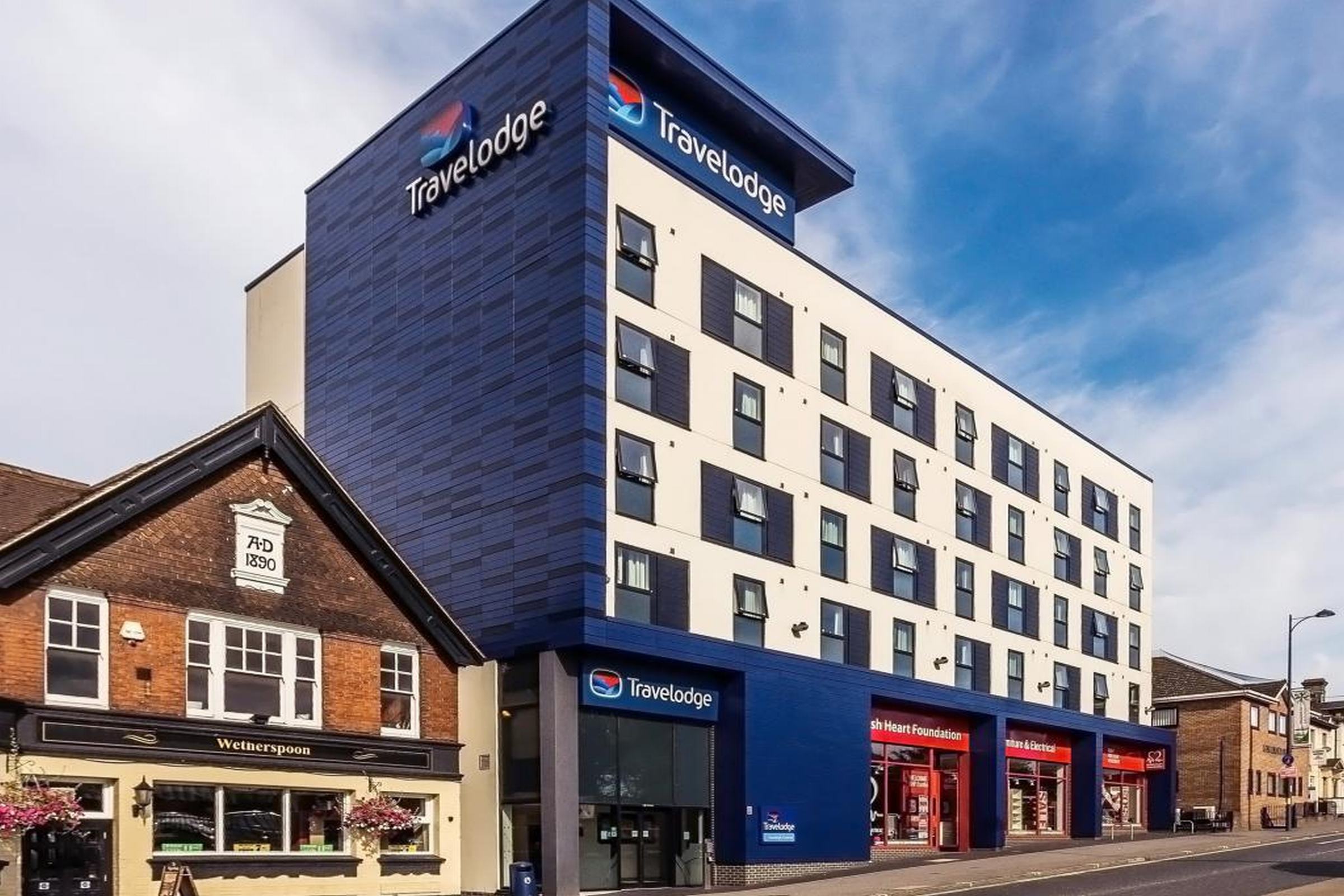 Travelodge Eastleigh Central 2