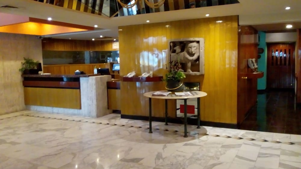 Segovia Regency 2