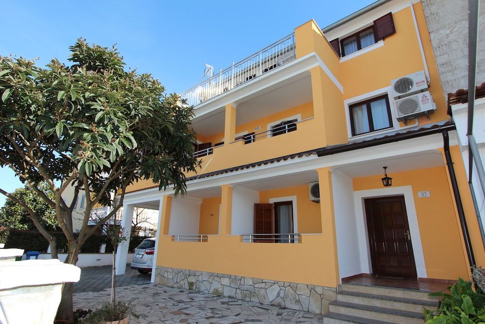 Rooms and Apartment Matosevic 2