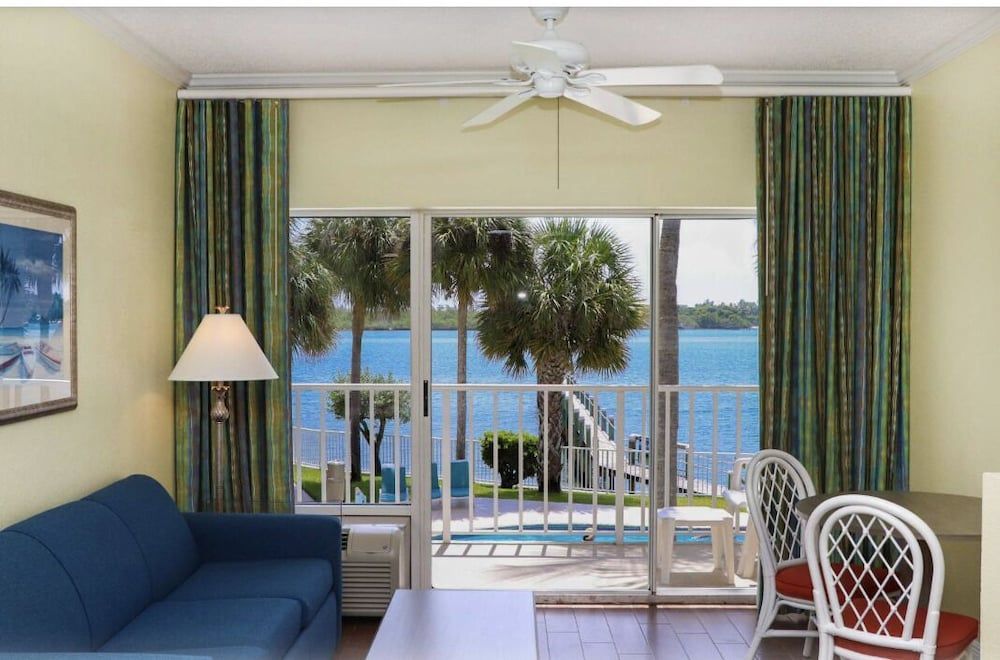 Jupiter Waterfront Inn 1
