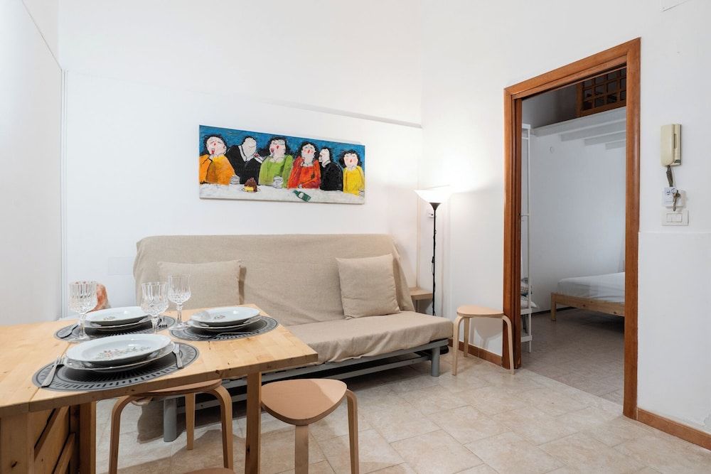 Meta Apartment by Wonderful Italy 1