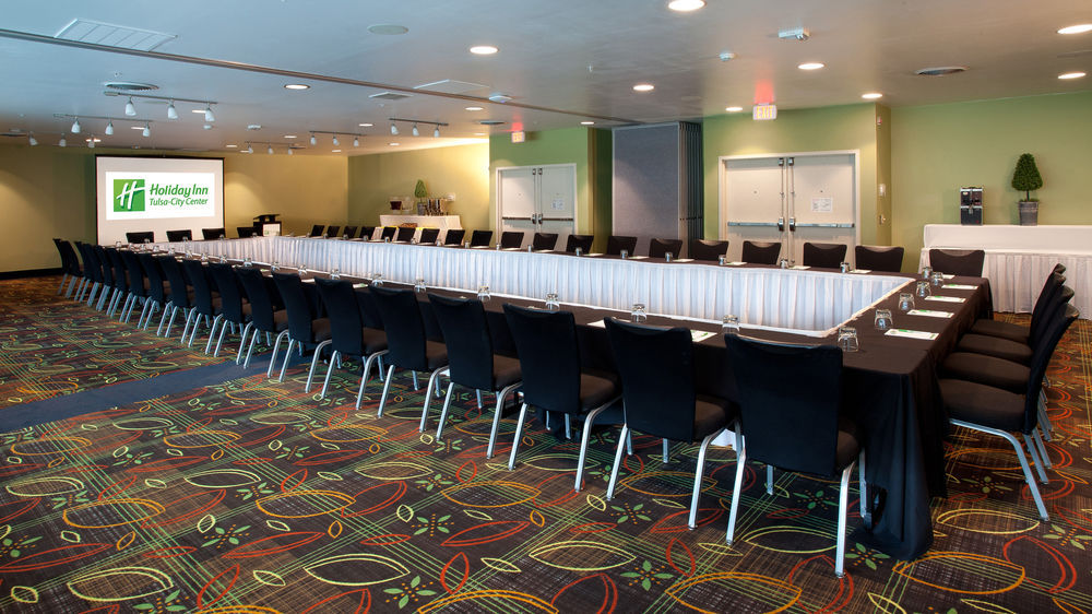 HOLIDAY INN TULSA CITY CENTER 2