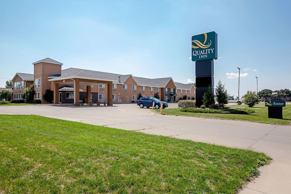 Quality Inn Huron 1