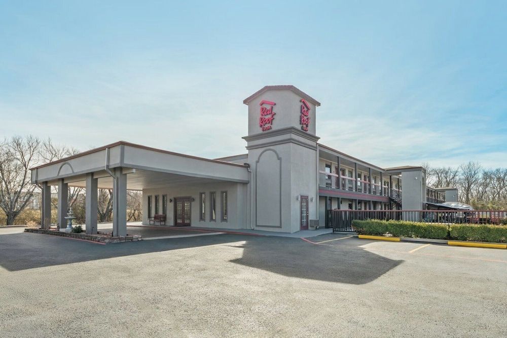 Red Roof Inn Ardmore 1