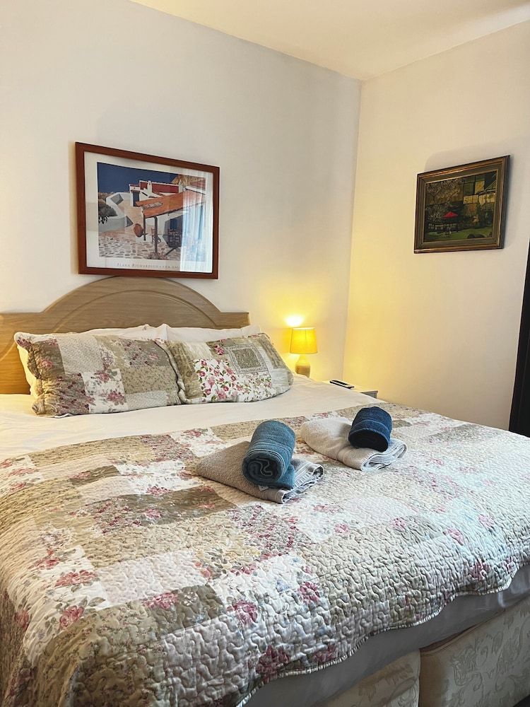 Old Palace Guest House 1