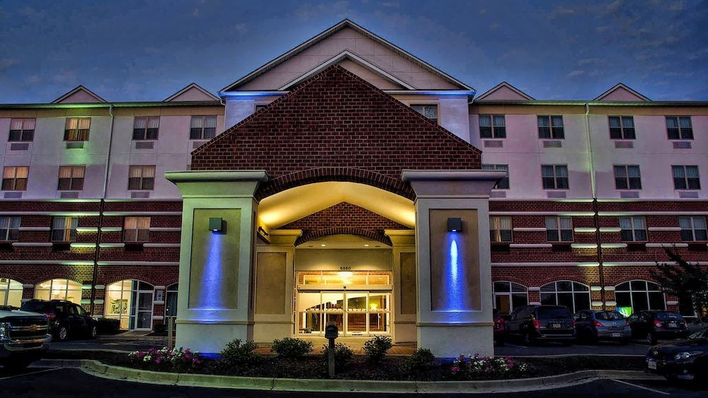 Holiday Inn Express LA PLATA by IHG 1