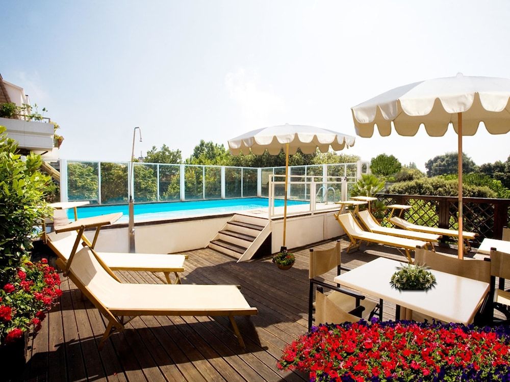 Hotel Savoy 1