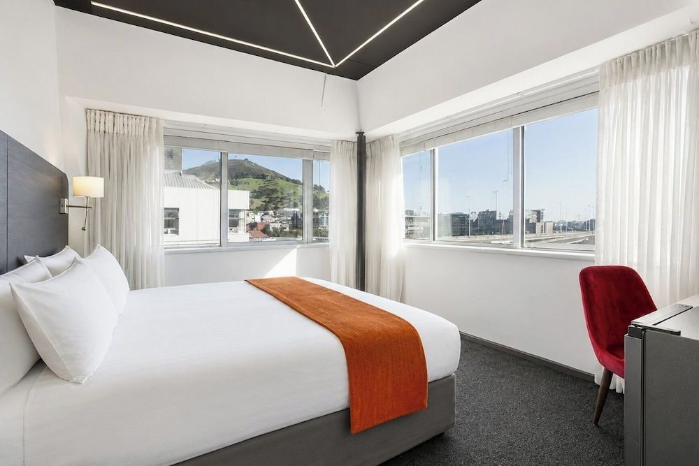 ONOMO Hotel Waterfront 1