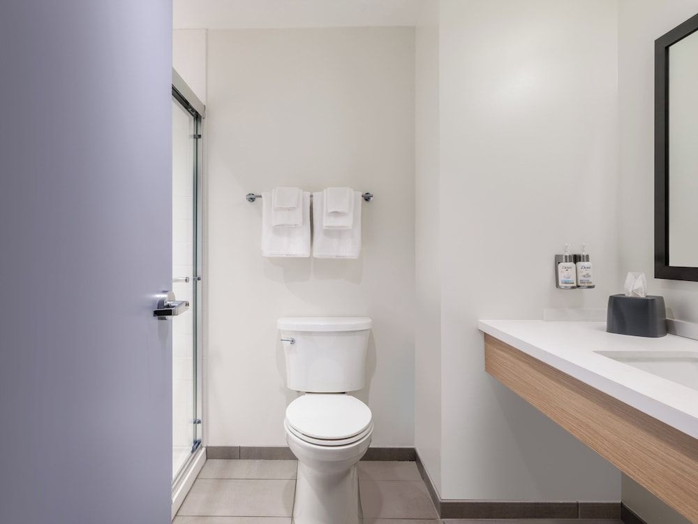 Garner Hotel GONZALES by IHG 2