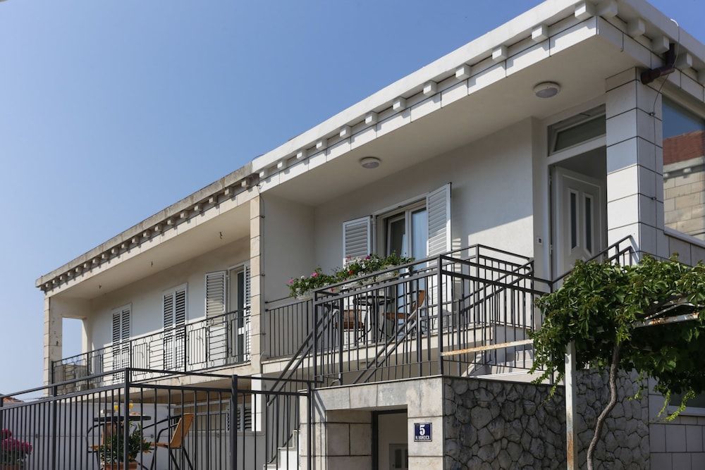 Apartments Villa Providenca 1