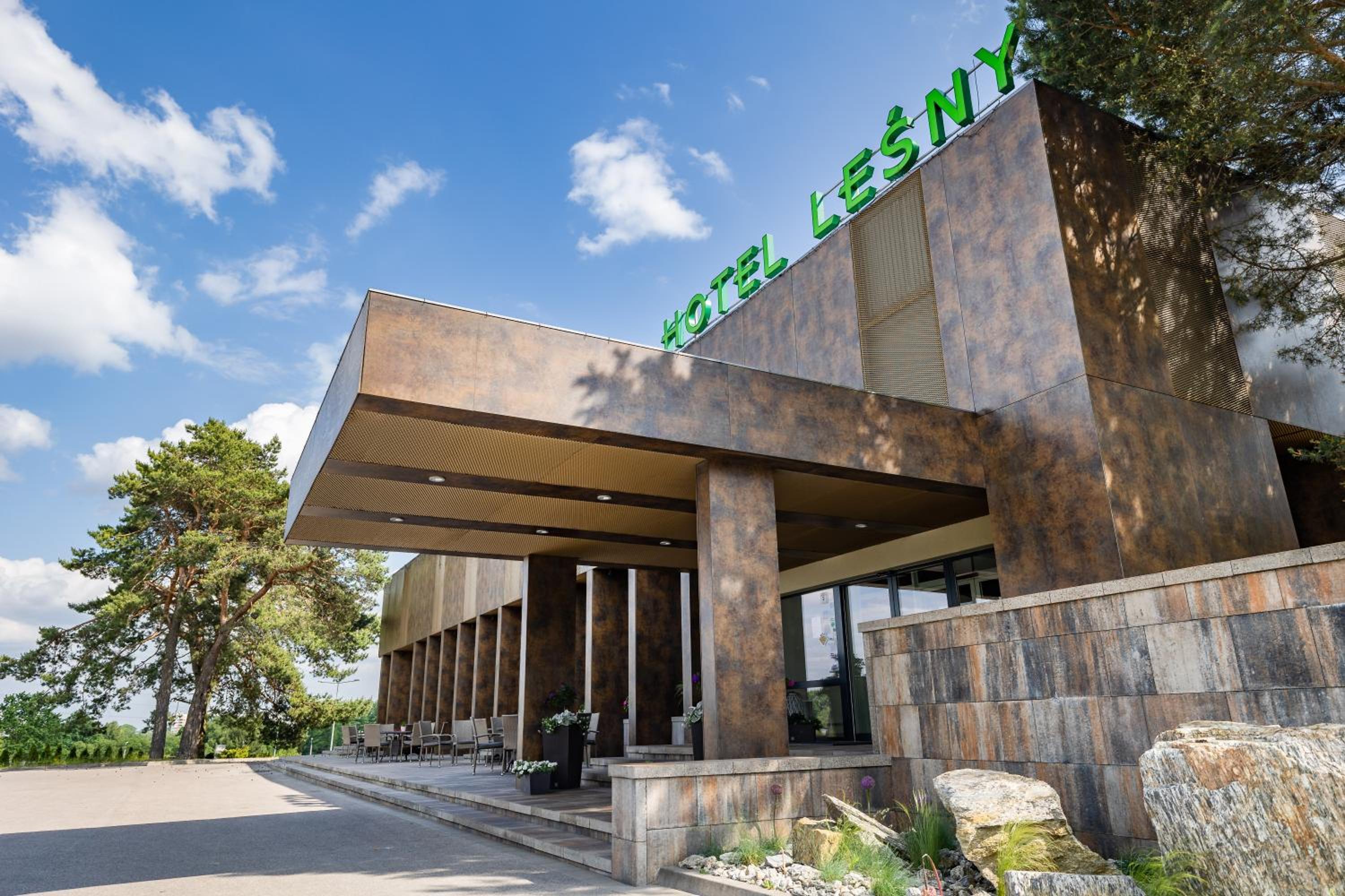 Hotel Le Ony 1