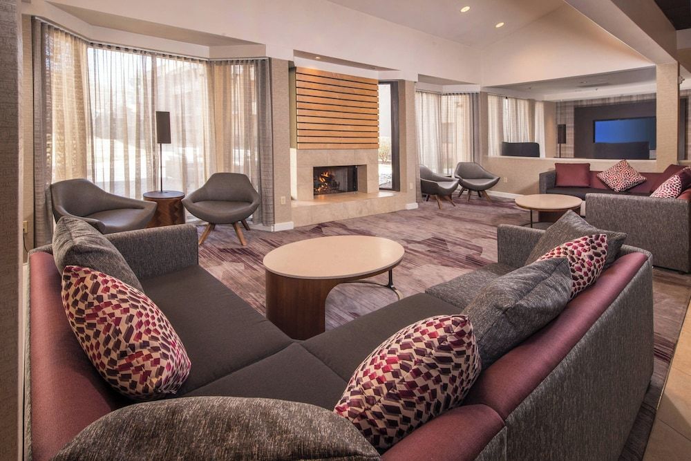 Courtyard by Marriott Dulles Airport Chantilly 1
