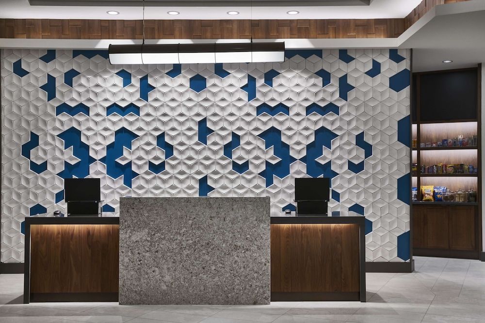 Hyatt Place Wilmington Riverfront 2