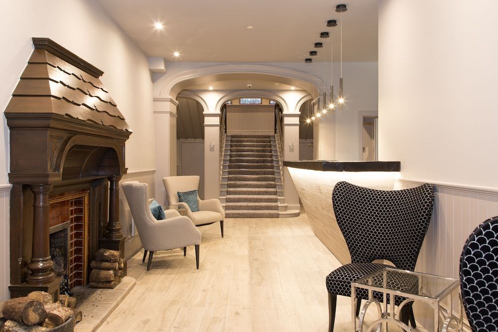 Dunalastair Hotel Suites 2
