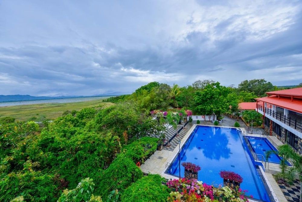 Centauria Wild Resort 1