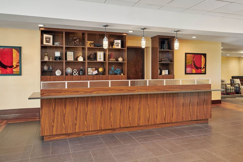 Royle Hotel Milwaukee Airport 2