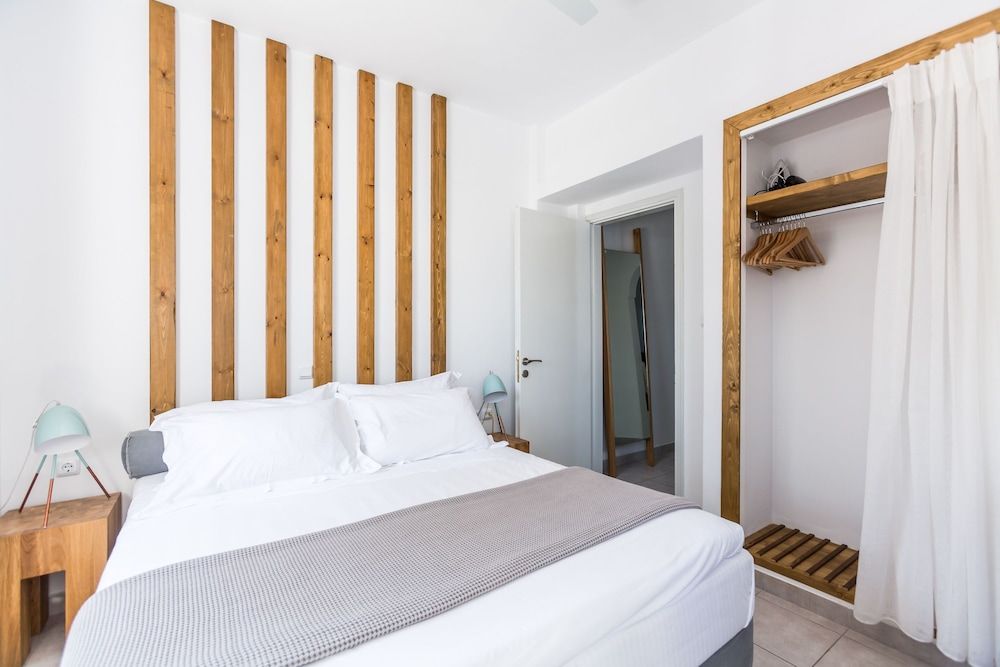 Fanouris Condo by Meraki Collection Adults Only (18+) accommodation 2