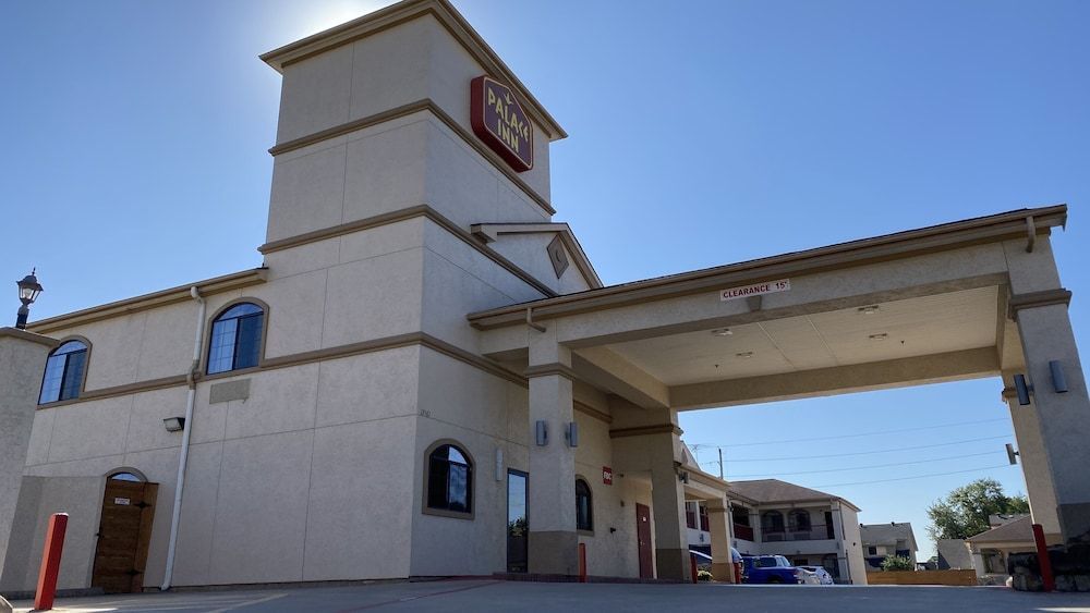 Palace Inn Westheimer 1