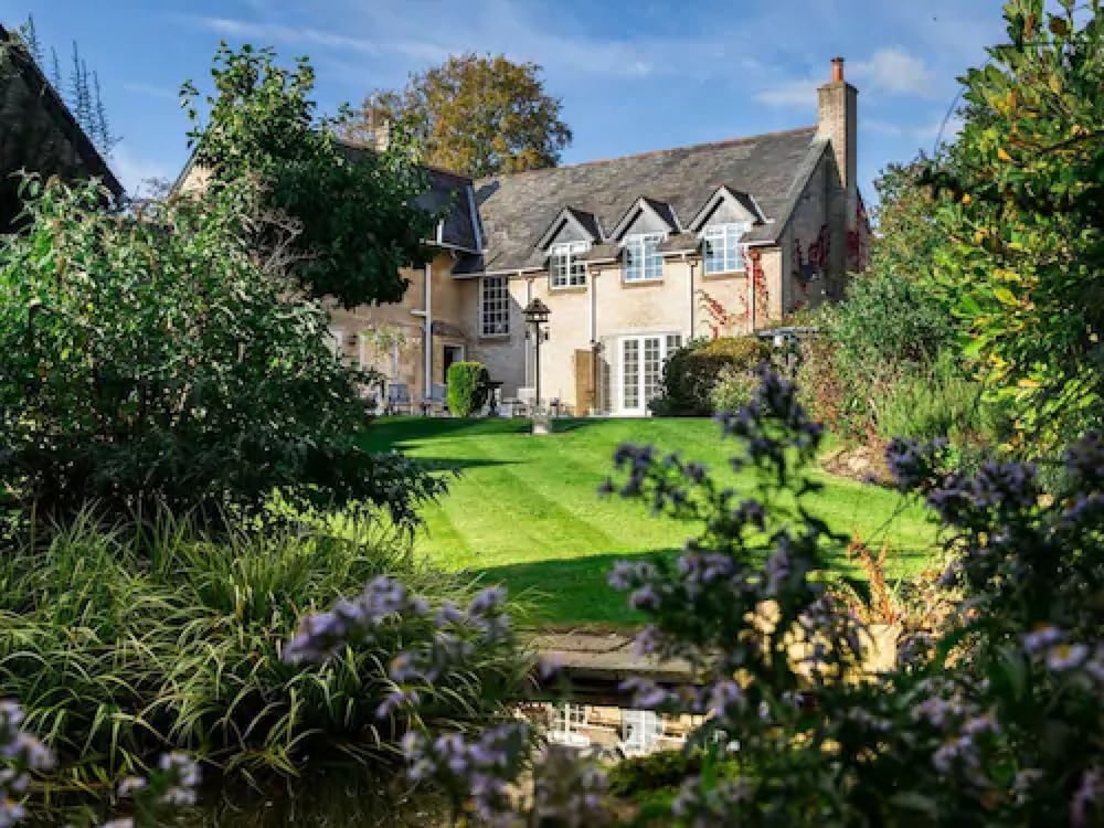 Cricket Field House 1