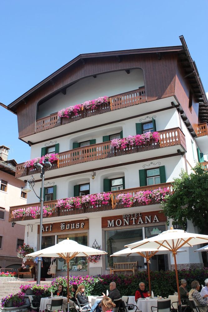 Hotel Montana 2