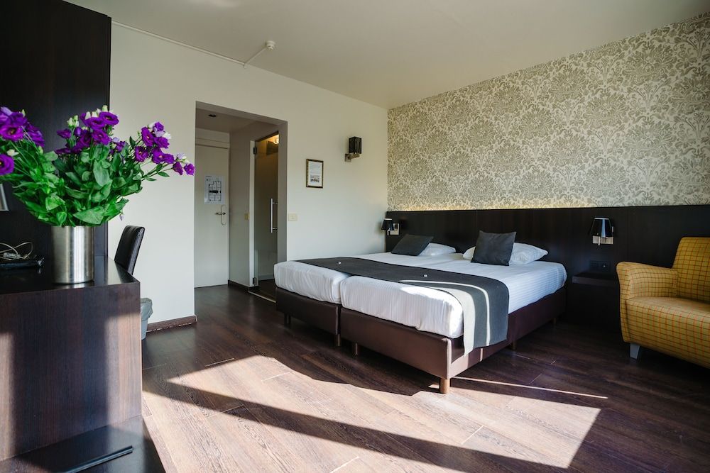 Hotel Ambassadeur 1