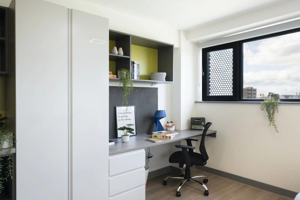 Canvas Capital House in Southampton 2