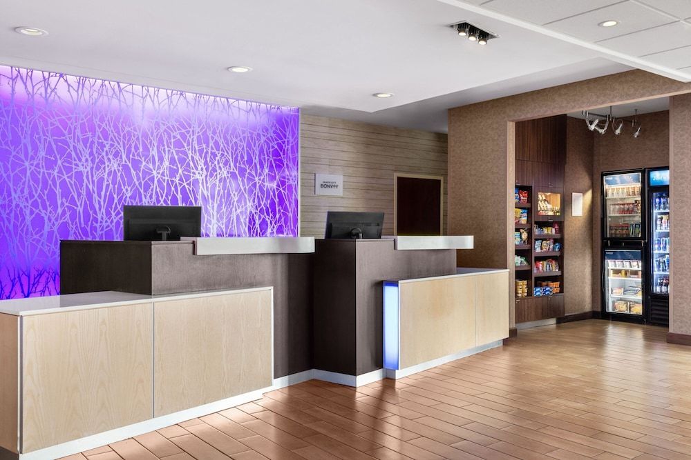 Fairfield Inn & Suites by Marriott Alexandria 2
