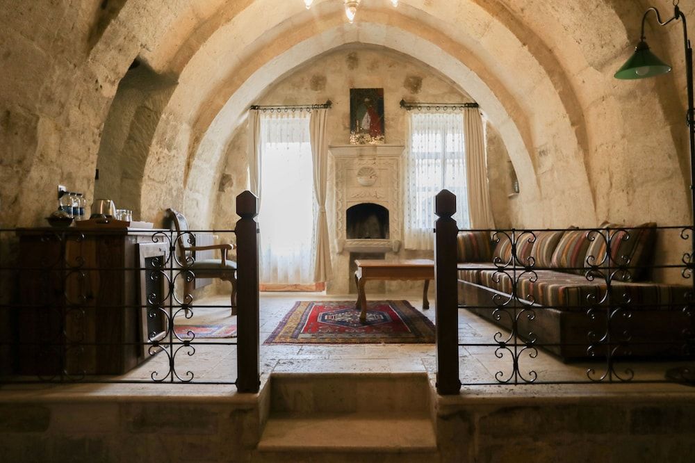 Sultan Cave Suites 2