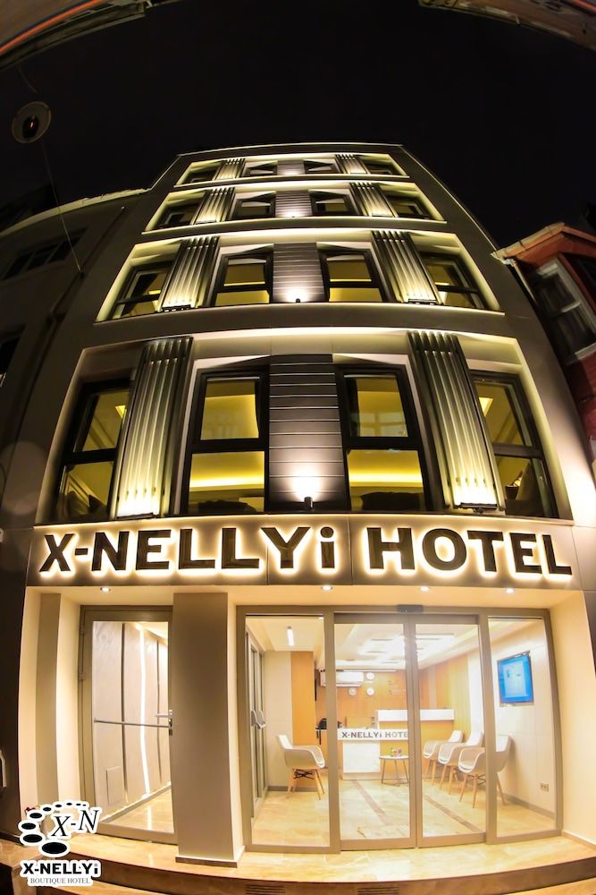 X-NELLYİ HOTEL 1